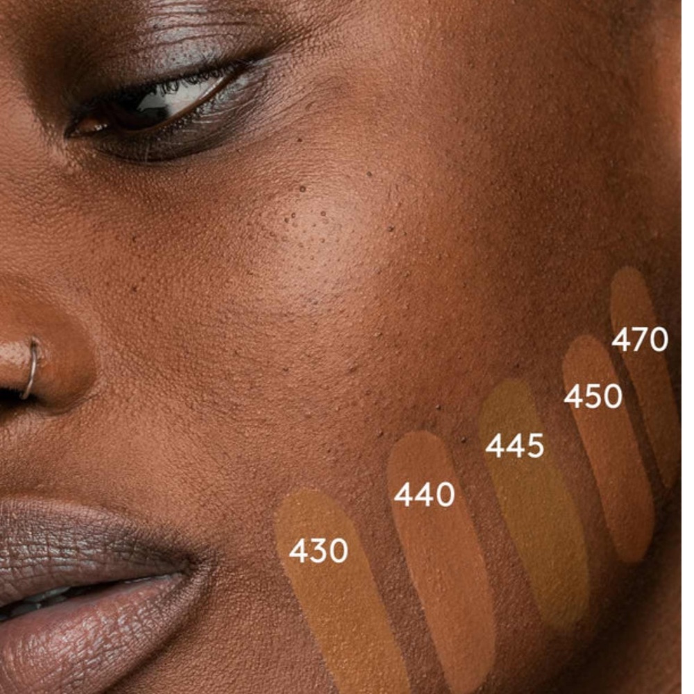 Fenty Beauty Soft Lit Longwear Foundation 445 New in Box - Picture 3 of 9
